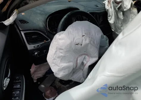 2019 Jeep Cherokee Latitude из США, поврежденный, VIN 1C4PJLCB3KD358179